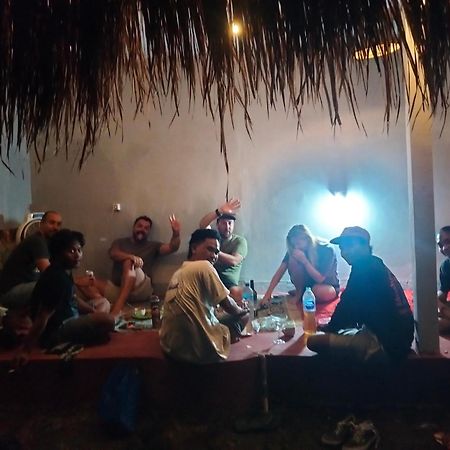 Sukha Homestay Kuta  Kültér fotó
