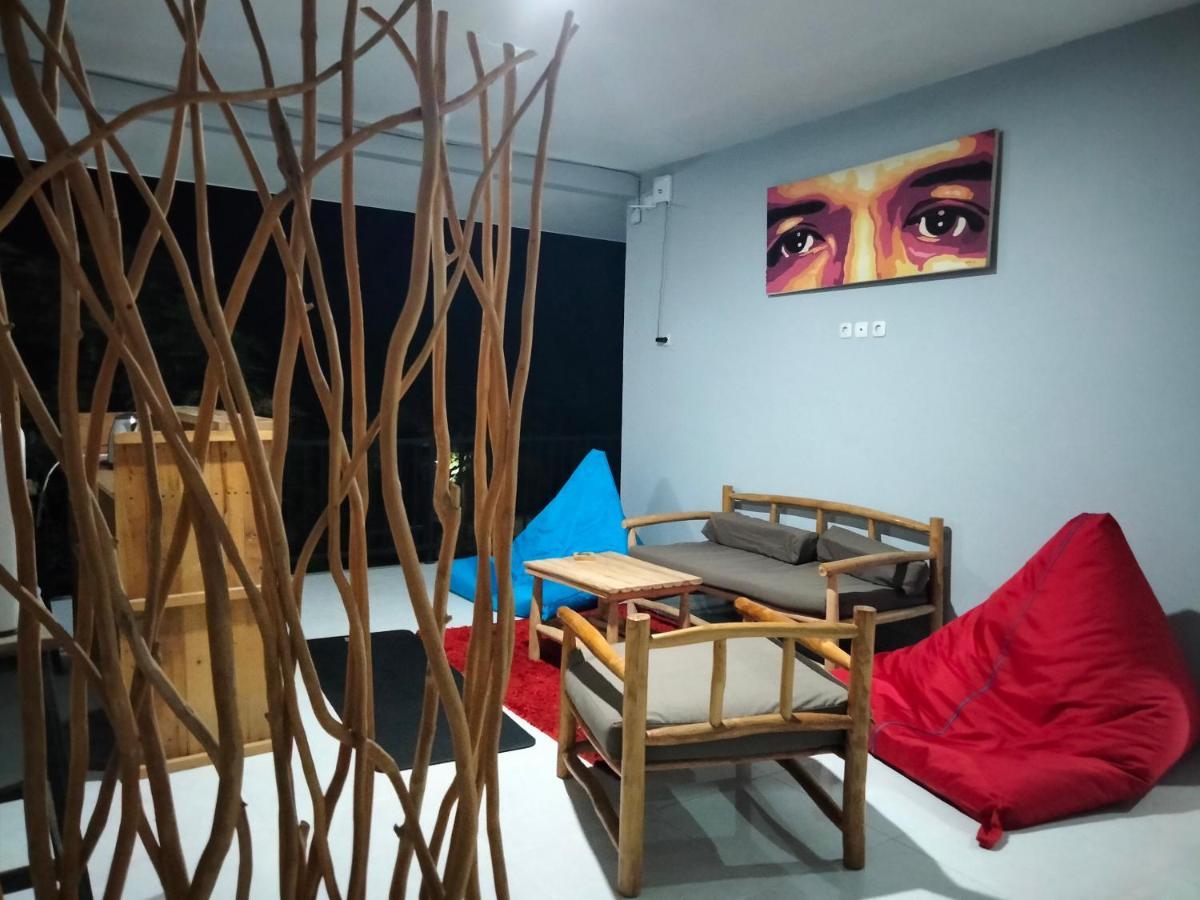 Sukha Homestay Kuta  Kültér fotó