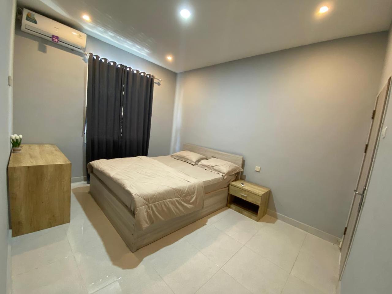 Sukha Homestay Kuta  Kültér fotó